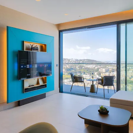 Breathtaking Mercury Tower By Arcobnb *
